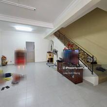 Freehold / Extended unit / Taman Prima Impian 2sty, Kepong