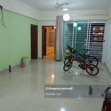 Freehold with strata,low downpayment,cashback,low floor,non bumi,3r2b