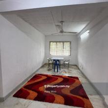 Below market rate Flat pkns Shah alam  3 rooms 2 bath