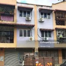 Taman orkid shop apartment in level 1 is available for Sale now !!