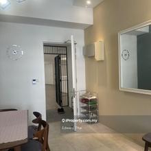 Quiet place , Low density , Easy access highway , Nearby MRT , Guarded
