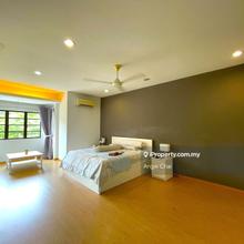1.5 storey garden townhouse @ Sunway Damansara near Mall, MRT station