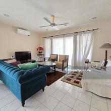 Renovated Double Storey Semi D Emerald Heights  Taman Puncak Jalil 