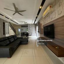 Double storey end lot