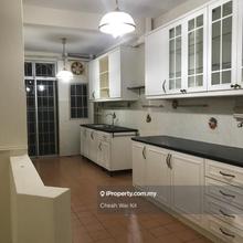 Partially Furnished Unit with L Shaped Garden - D Shire Villa