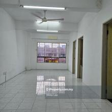 1st floor shop Apartment for sale