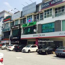 Facing main road 