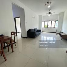 Partly furnished - Aircond - Walk to LRT station