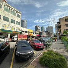 G Floor Shop for rent in Brickfields! Heigh Ceiling!