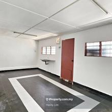 1 Storey Link House In Kelana Jaya