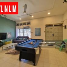 Ultimate Beachside Holiday Home! 2 Storey Semi-D in  Tanjung Bungah