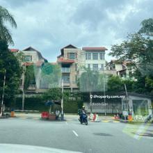 Rare vacant bungalow lot opposite kiara hills freehold  for sales