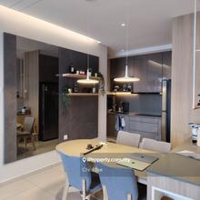 Exclusive ID Renovated 915 sqft Unit : Modern Living in PJ Midtown