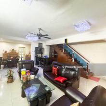 3 Storey corner 40x70 Sqft