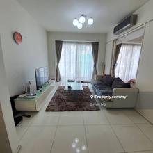 Walking Distance to KLCC, MRT & LRT station , Very Convenient 