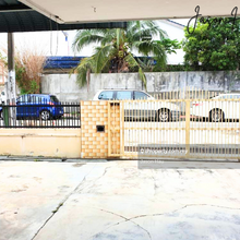 Double storey terrace with huge compound in ayer itam
