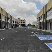 Factory Corner for Rent In Ampang
