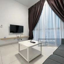 Pegangan Bebas / Cashback tinggi / Fully Furnished / Balkoni Besar
