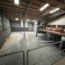 Kuchai lama factory  for rent 
