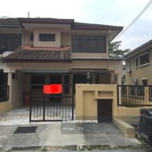 Bandar utama 12  double storey house for rent endlot unit