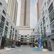 First floor unit with lift