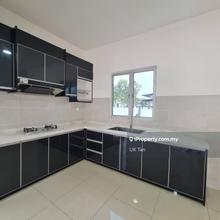 Starling Corner lot for rent (Partly Furnished)