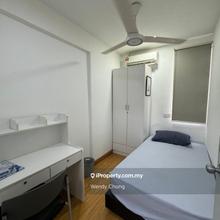 Many rooms available