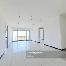 Facing Penang View, 3 Rooms, 2 Car Parks!