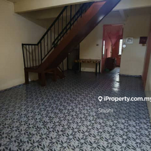 Ulu Tiram doule storey low cost 3beds 2baths Rm310k nego