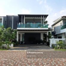 Semi D (40 x 80) Fully Renovated Lake D'island Puchong