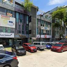 1st floor, Unfurnished, Near to LRT station, Banks, Restaurant