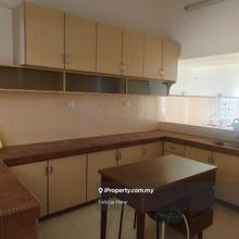 Landed house to let 