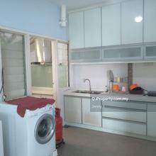 Villa Park Condo, 2 carpark, Corner