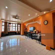 Putra Indah Condominium At Serdang