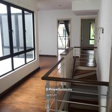Terrace house for Sale