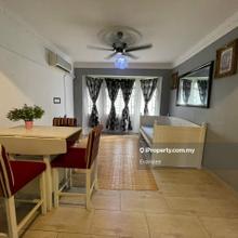 Walk Up Apartment, Fully Furnished @ Sepang For Sale