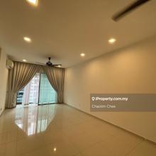 Valued unit ready to let! View anytime & Move in condition!