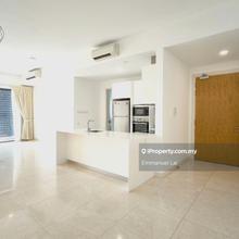The Greens Ttdi Good Location Walking Distance To Shops Mrt