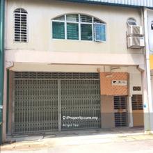 1.5 Storey Link Factory @ Taman Perindustrian Kip