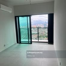 Usci near mrt taman connaught ecocheras leisure mall majestic maxim