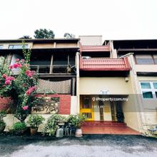 Hijau Apartment at Ukay Heights Ampang For Sale