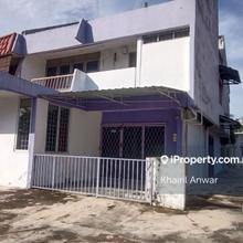 2 storey corner with separated studio built at back of house.