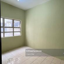 Vista Indah Putra Apartment Bayu Perdana Klang 870sqft renovated unit