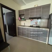 Freehold,4rooms,3baths,2cp,partial furnished,easy access,few unit sell