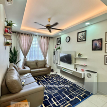 Bandar Bukit Tinggi@Trifolis Apartment@Fully Renovated@2 Parking Lot  