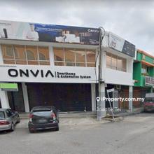 1.5storey Shop Office @ Bandar Puteri Puchong for Sale!!
