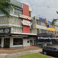 Limited corner office w good location right beside gm klang 