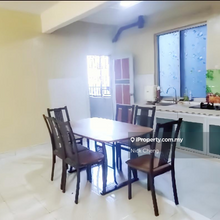 Sri Putra Apartment @ Jalan Meranti 7