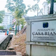 Auction unit casa riana apartment taman puncak jalil seri kembangan 