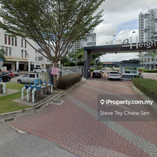 Nusa Height 3 storey shoplot